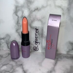 RIOT HOUSE KELLY OSBORNE LE Matte Lipstick MAC